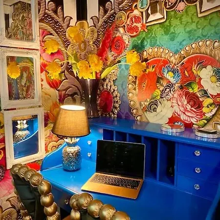 Centralish Apartment *
